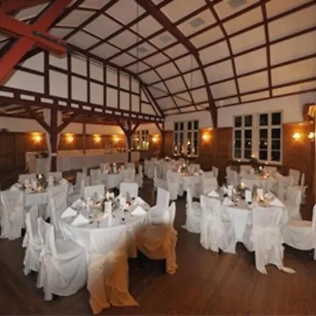 Domherrenhof 3* Essenheim